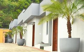 Pousada Família Bueno